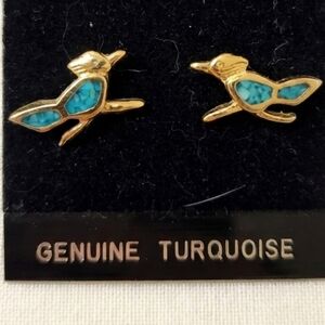 Handcrafted Southwestern roadrunner bird stud earrings with genuine turquoise
